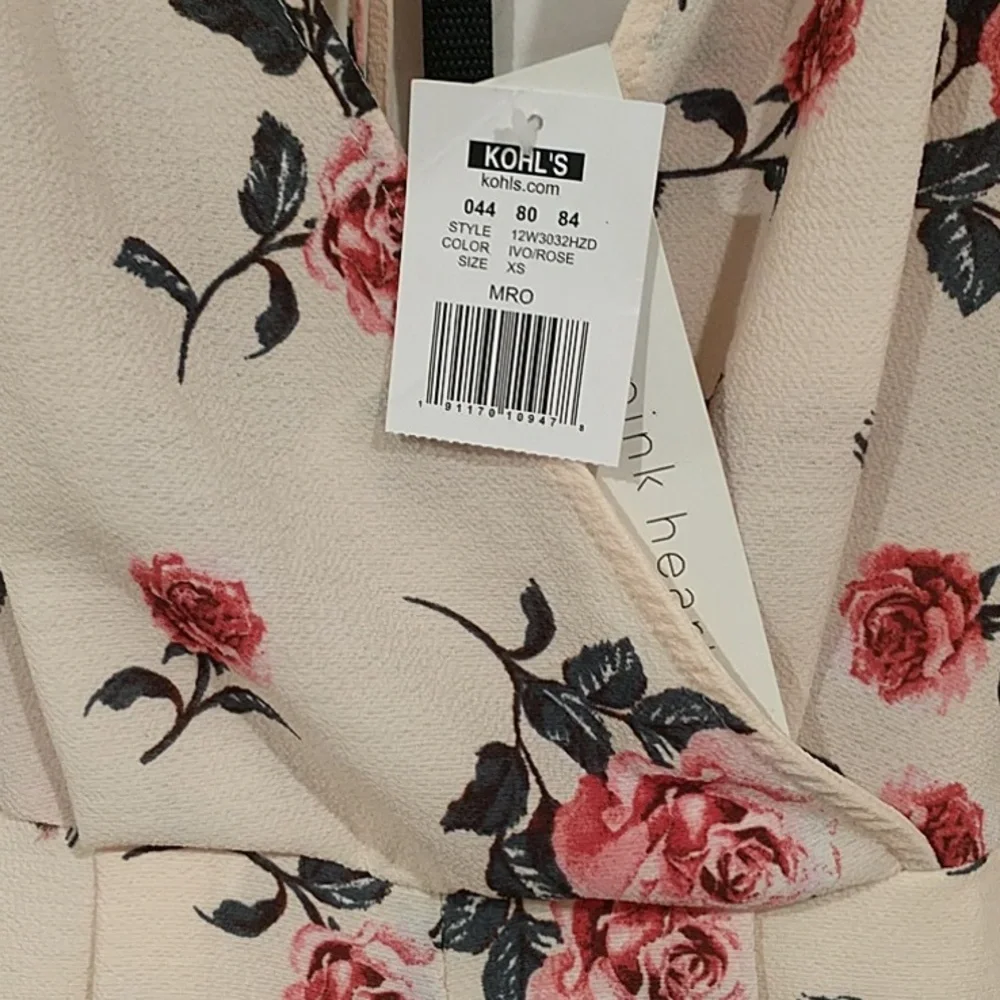 ⛵ 5$/15 Kohl's Rose Print V-Neck Dress - Picture 2 of 12